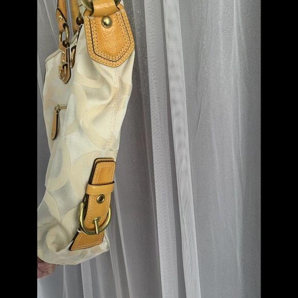 Coach 12963 Madison Julianne Op Art XL Large Tote Satchel Patent Leather Yellow - Picture 8 of 12